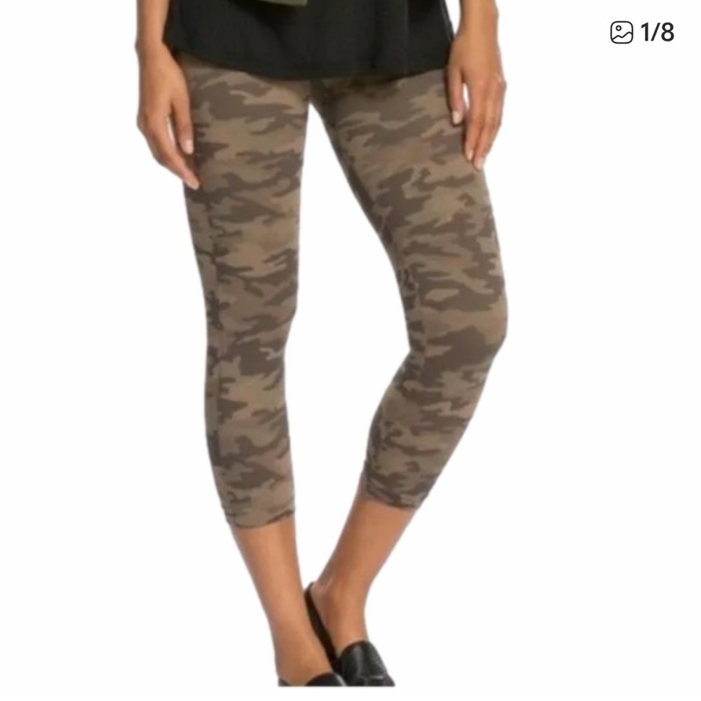 SPANX Olive and Tan Desert Camo Cropped Leggings - NWT - 1X